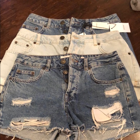 Pants - Three subdued jean shorts